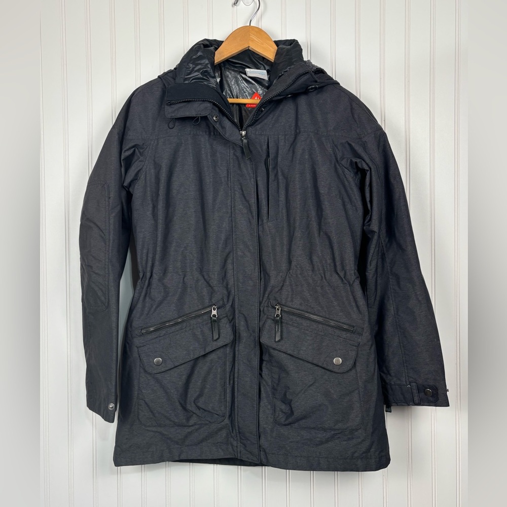Columbia Women’s Carson Pass Interchange Jacket Charcoal Gray Black 3 in 1 Med.